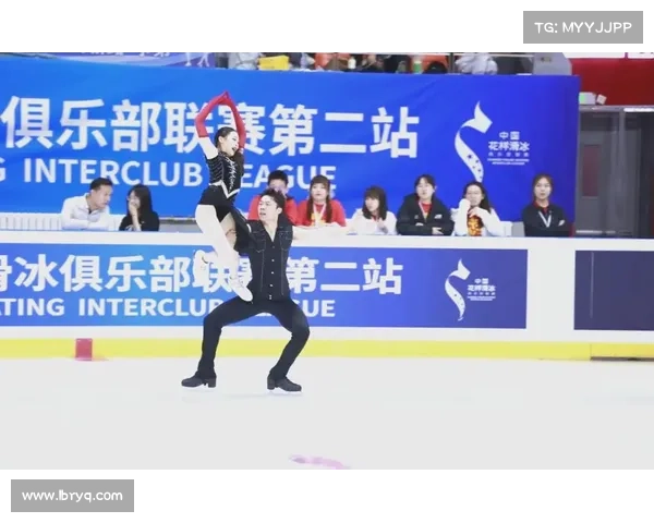 花样滑冰赛事一览表-回顾2018年花样滑冰赛事中的精彩瞬间感人故事与技术突破成就